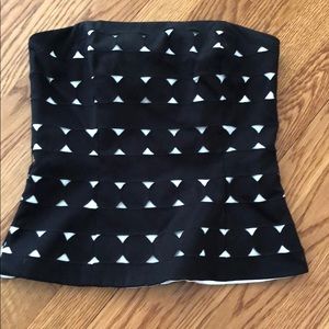 ❤️💖White House black market strapless top